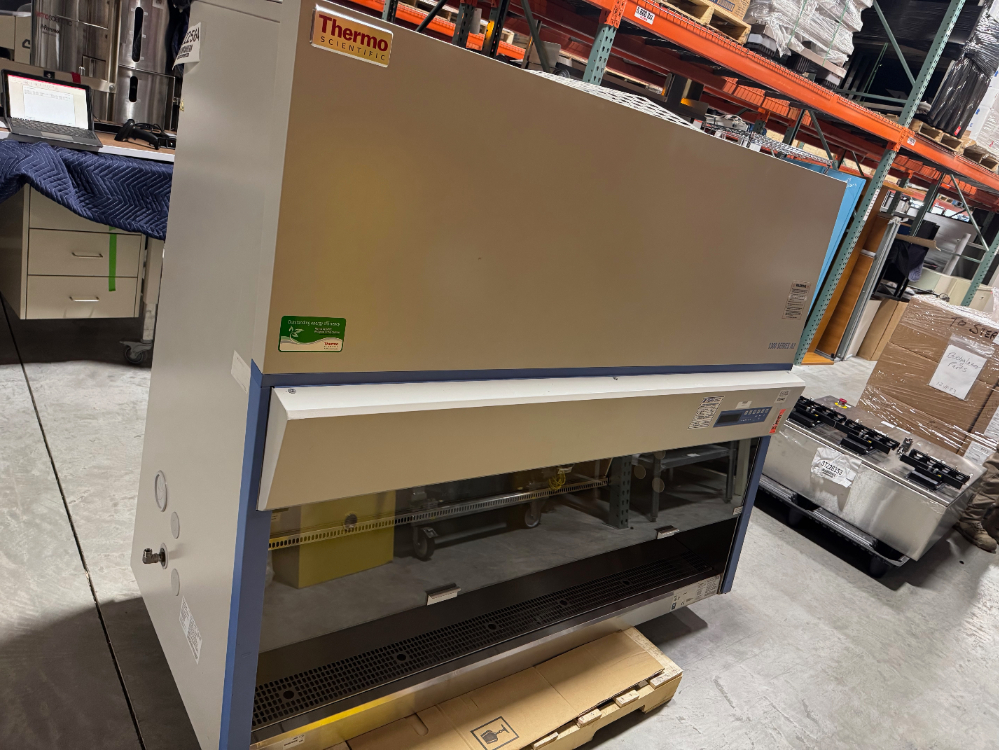 Image of Thermo 1300 Series A2 6' BioSafety Cabinet
